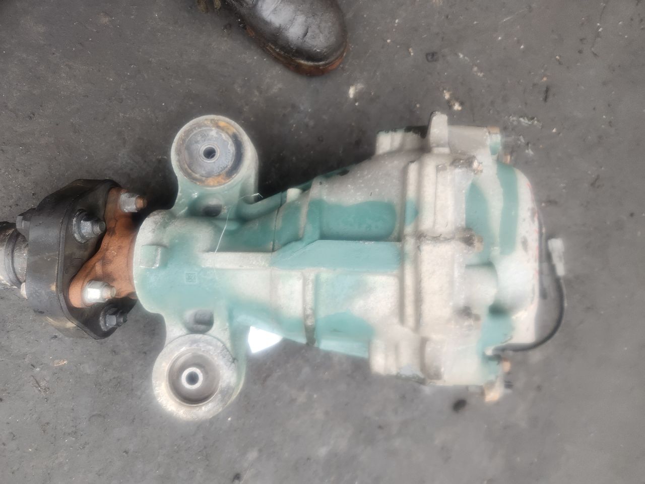 2016 INFINITI Q50 CARRIER ASSEMBLY - 469867 — photo 4