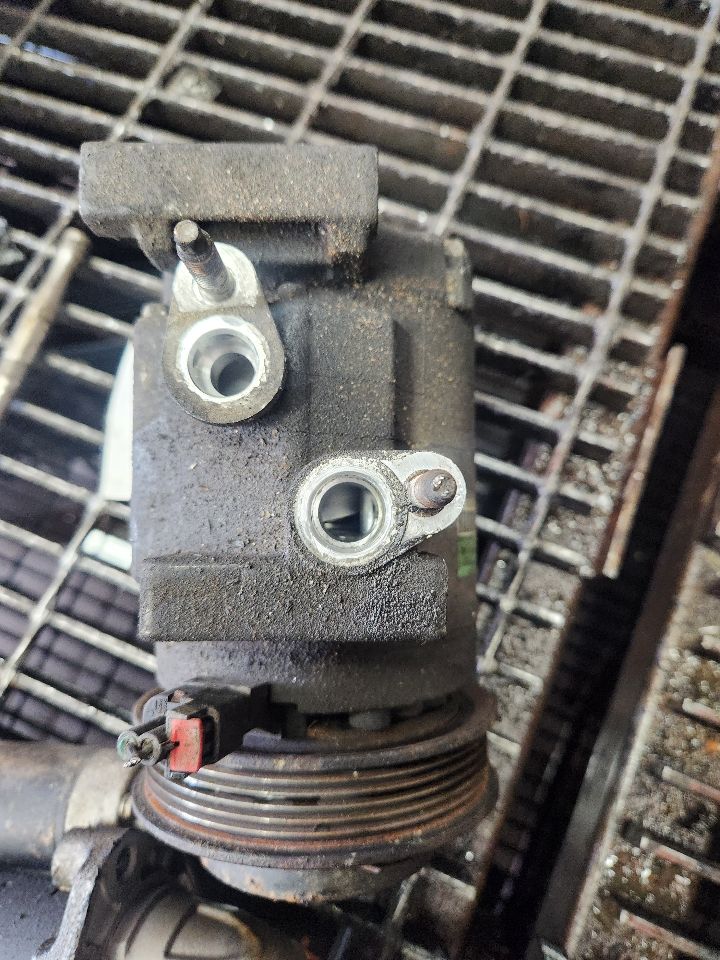 2013 DODGE 1500 PICKUP AC COMPRESSOR - 469886 — photo 4