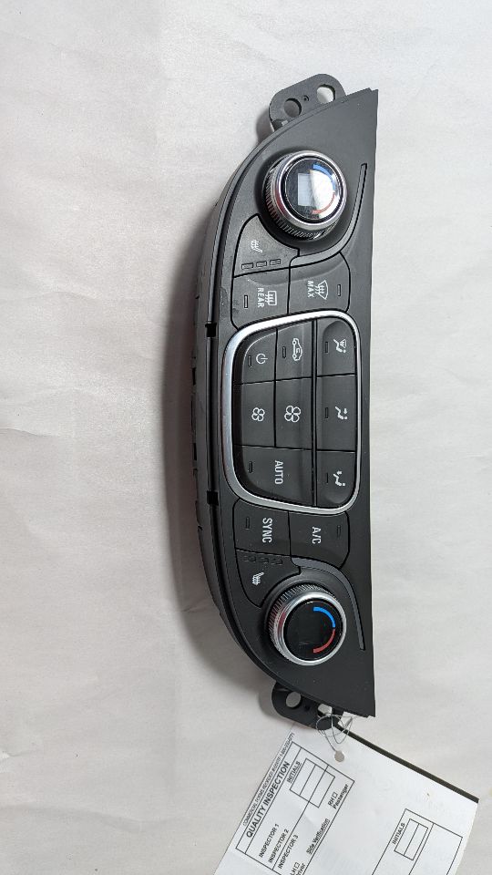 2018 CHEVROLET MALIBU TEMP CONTROL - 469951 — photo 1