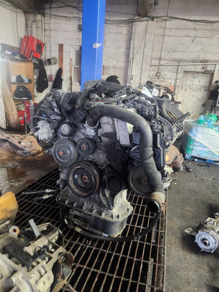 2012 MERCEDES-BENZ GL-CLASS ENGINE ASSEMBLY - 470021 — photo 3