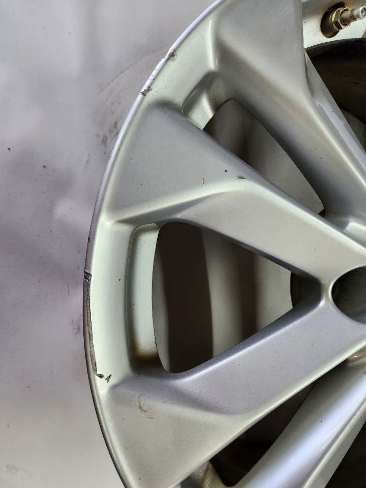 2016 NISSAN ROGUE WHEEL - 470141 — photo 3