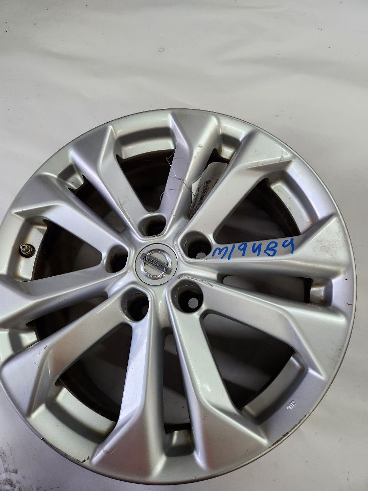 2016 NISSAN ROGUE WHEEL - 470141 — photo 4