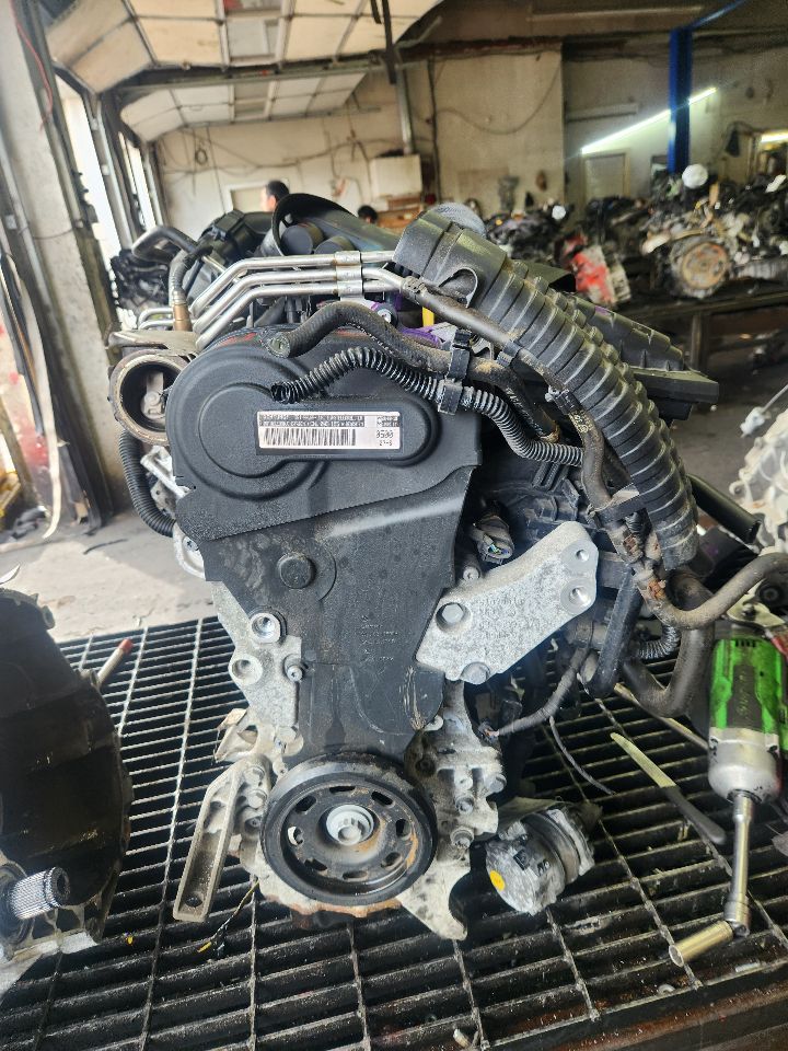 2013 VOLKSWAGEN JETTA ENGINE ASSEMBLY - 470209 — photo 1
