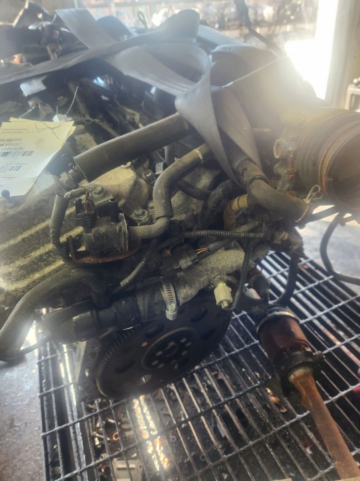 2010 TOYOTA SIENNA ENGINE ASSEMBLY - 470338 — photo 2