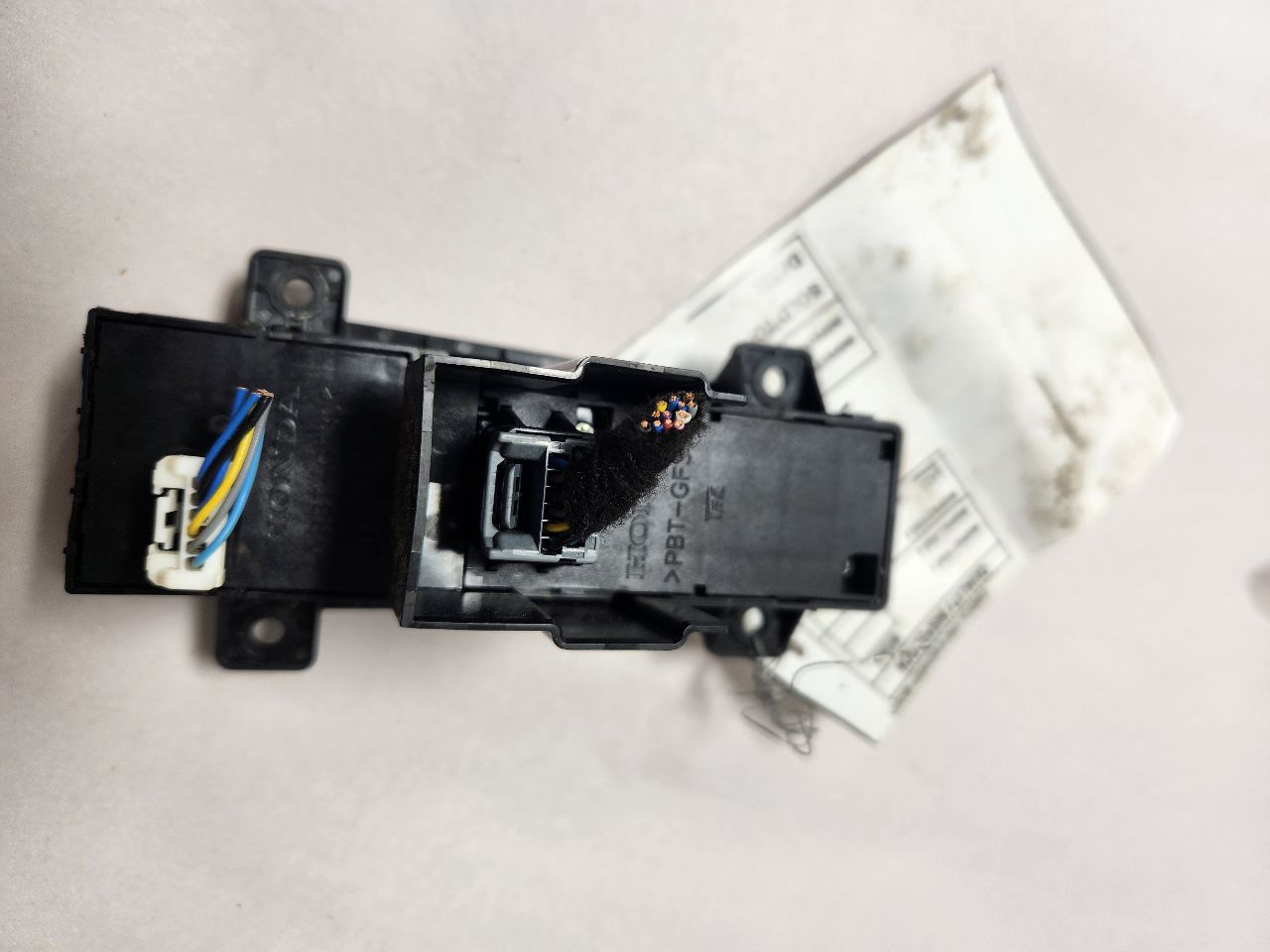 2022 HONDA ACCORD Console, Front - 470363 — photo 4