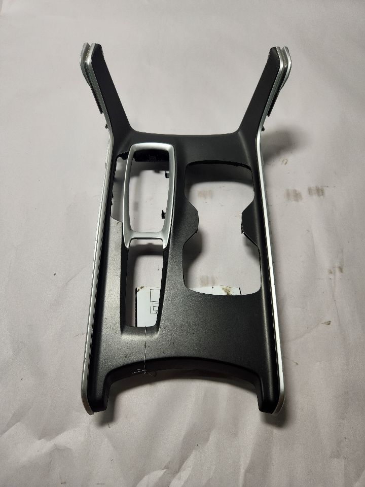 2022 HONDA ACCORD Console, Front - 470364 — photo 1