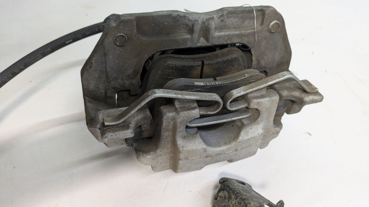 2022 HONDA ACCORD Left CALIPER - 470401 — photo 2