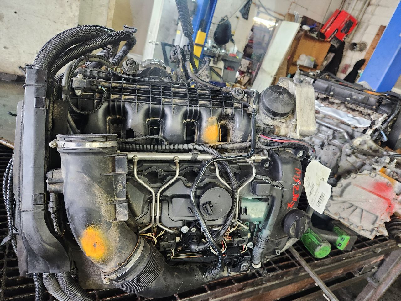 2016 BMW 535i ENGINE ASSEMBLY - 470586 — photo 4