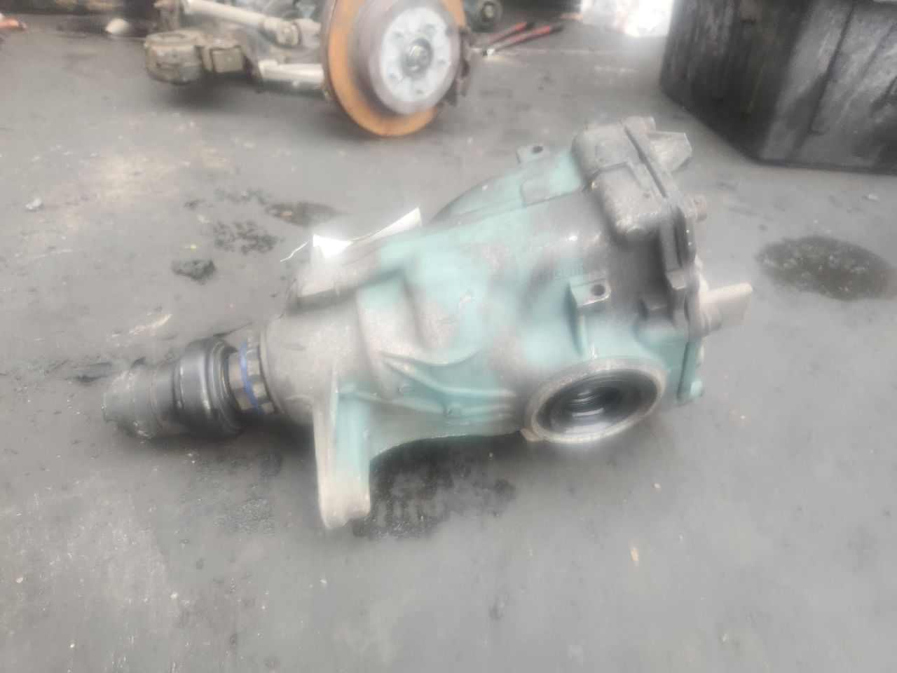 2016 BMW 535i CARRIER ASSEMBLY - 470593 — photo 4