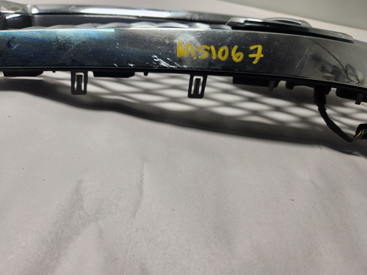 2021 INFINITI Q50 GRILLE - 470622 — photo 2