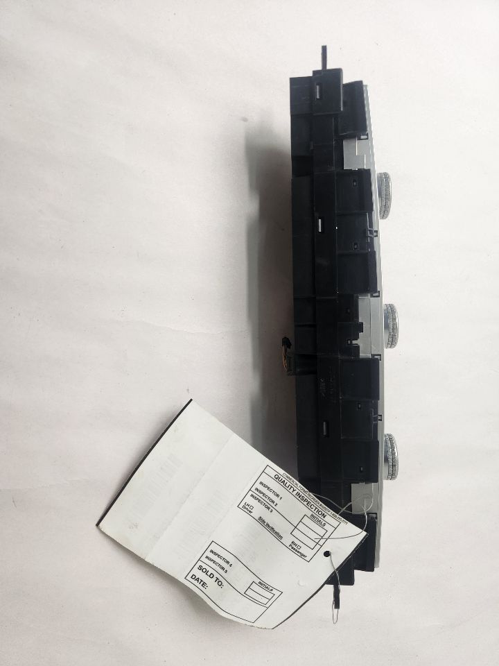 2021 HONDA ACCORD TEMP CONTROL - 470707 — photo 2