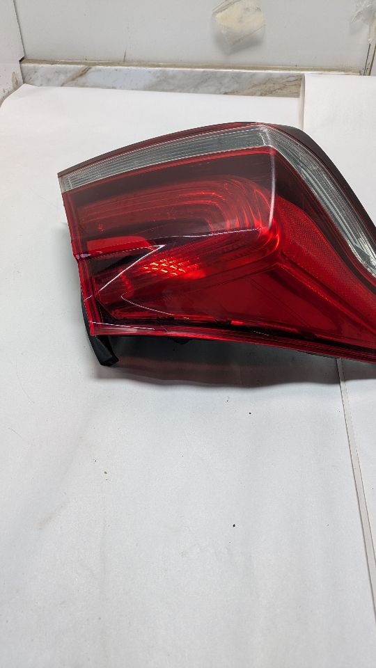 2014 HONDA CIVIC Left TAIL LAMP - 470715 — photo 1