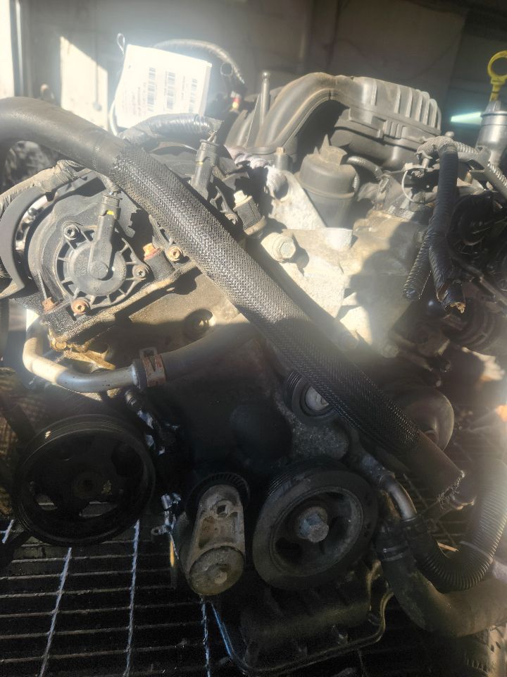 2011 VOLKSWAGEN ROUTAN ENGINE ASSEMBLY - 470761 — photo 1