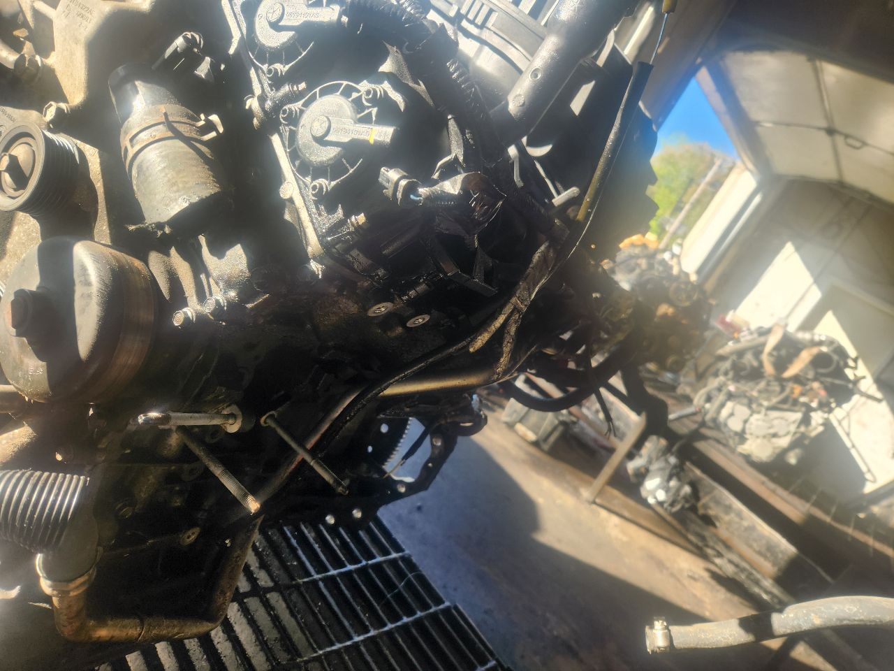 2011 VOLKSWAGEN ROUTAN ENGINE ASSEMBLY - 470761 — photo 4