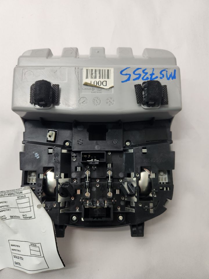 2016 HYUNDAI TUCSON Console, Front - 470818 — photo 2