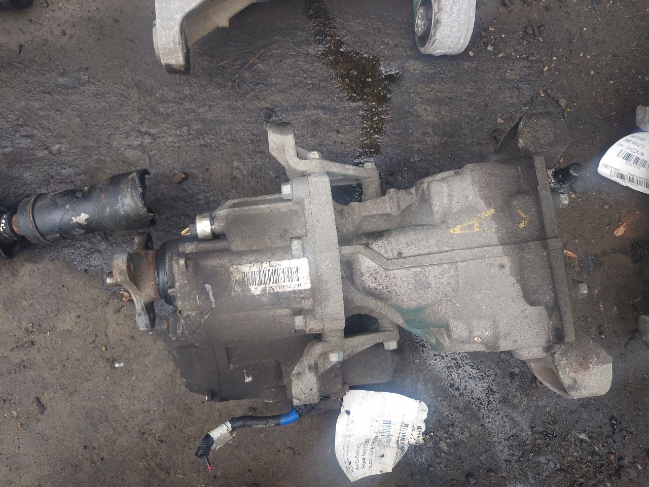 2016 HYUNDAI TUCSON CARRIER ASSEMBLY - 470825 — photo 1