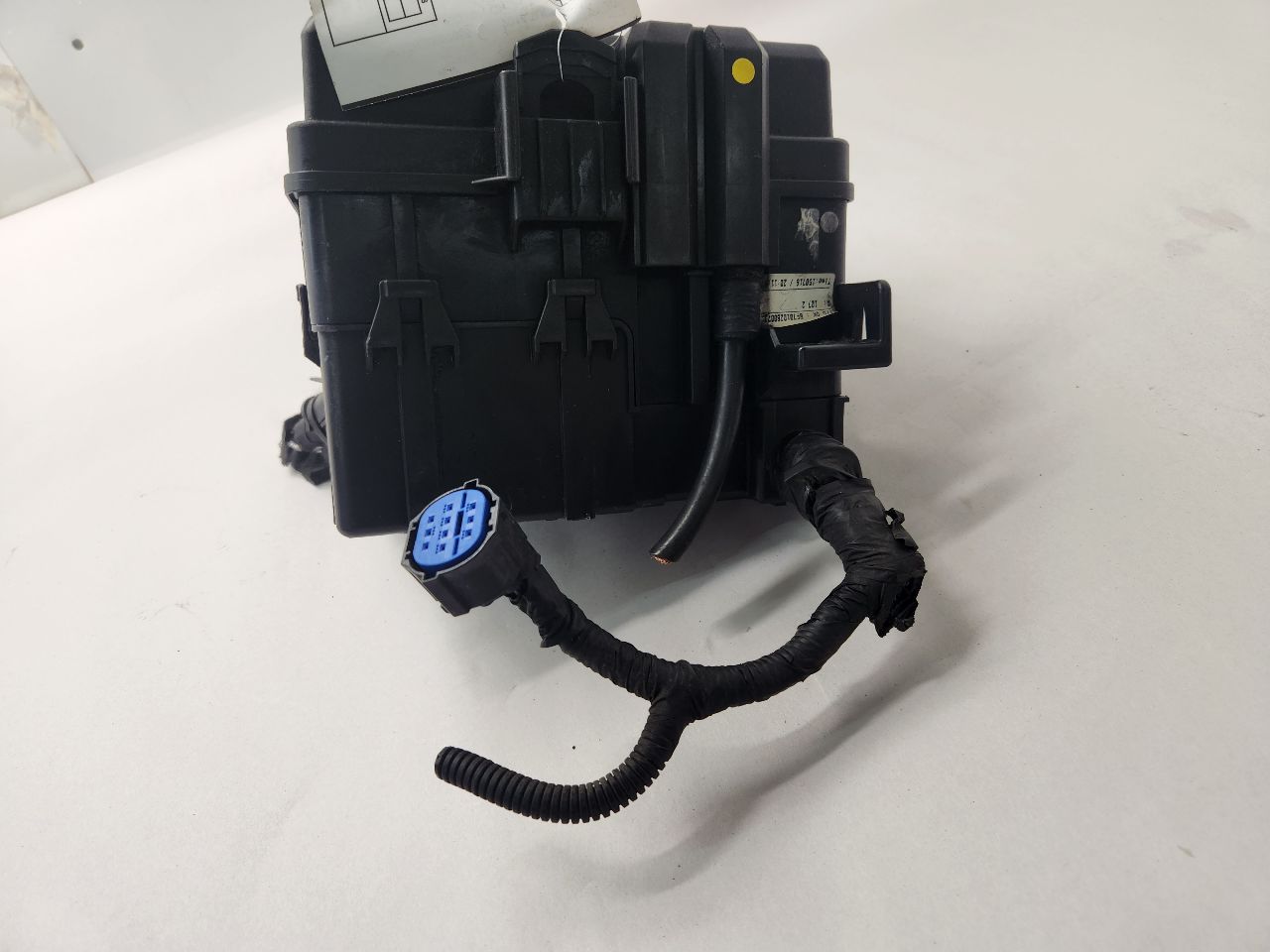 2016 HYUNDAI TUCSON Fuse Box, Engine - 470831 — photo 3