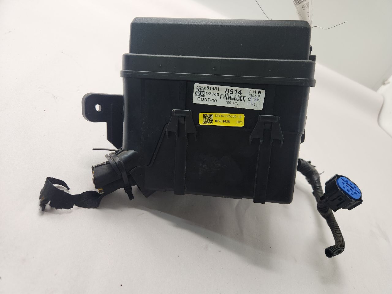 2016 HYUNDAI TUCSON Fuse Box, Engine - 470831 — photo 4