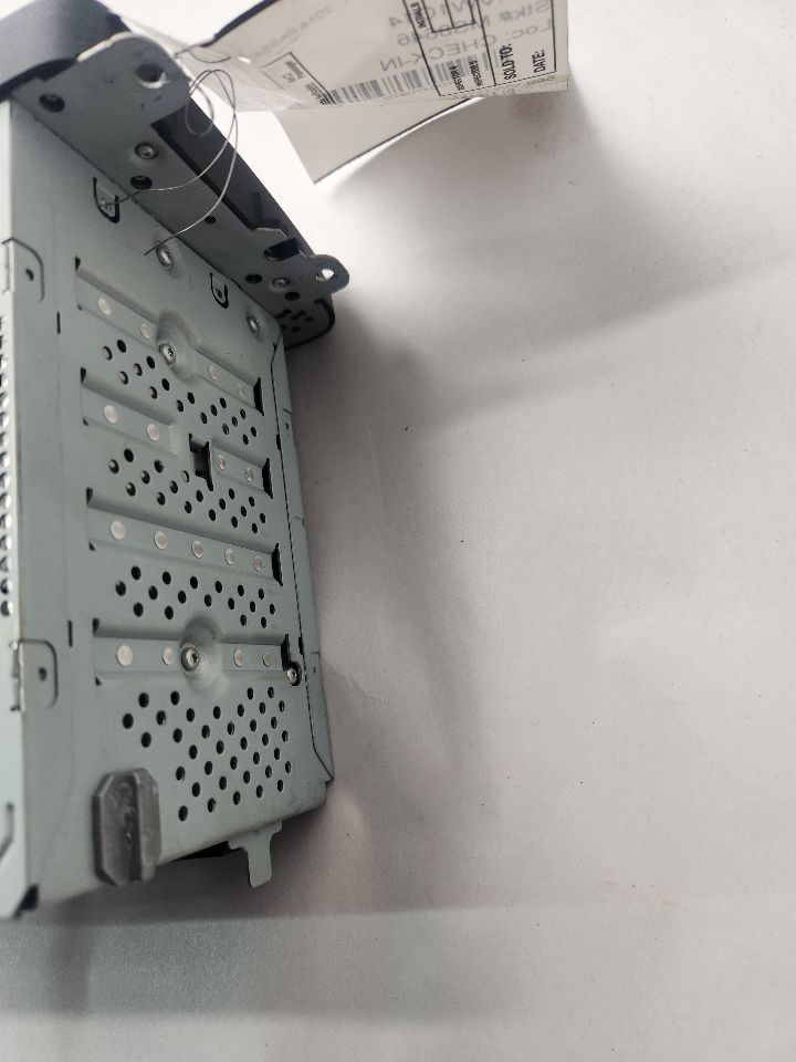 2014 VOLKSWAGEN PASSAT Radio Audio - 470879 — photo 6