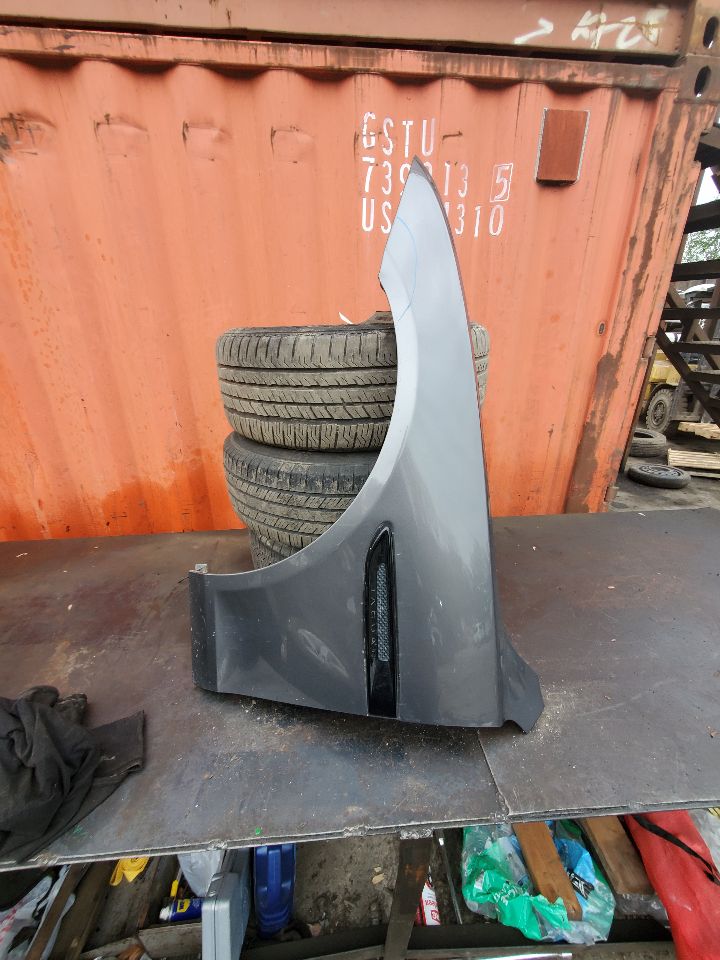 2017 JAGUAR XF 6cyl Supercharged 3.0 Left FENDER - 471017 — photo 1