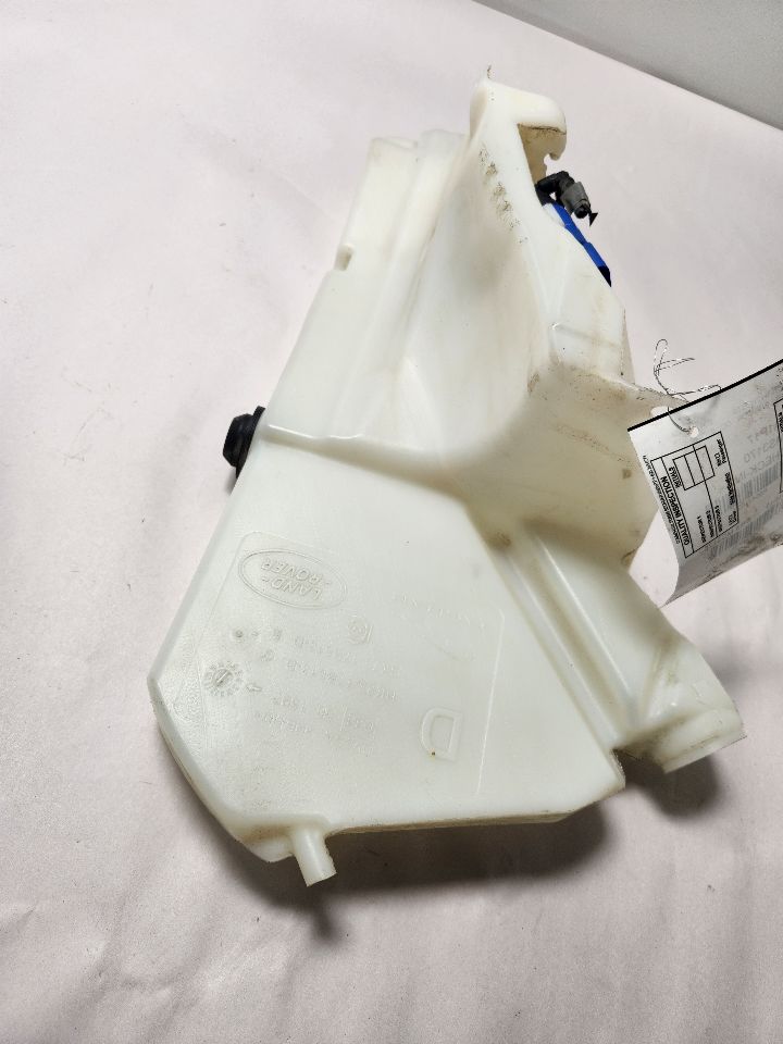 2017 JAGUAR XF 6cyl Supercharged 3.0 Coolant Reservoir - 471023 — photo 1