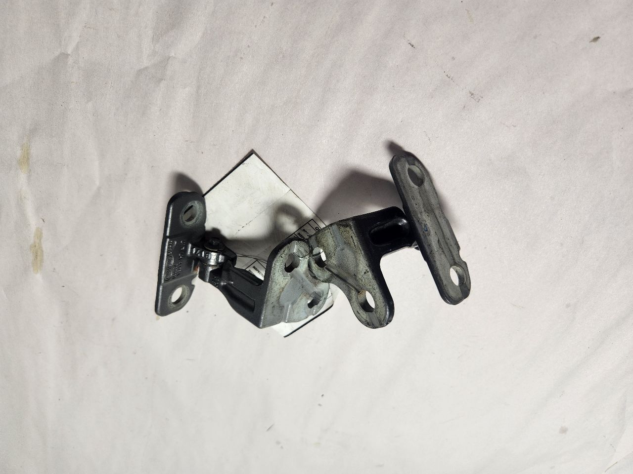 2017 JAGUAR XF 6cyl Supercharged 3.0 DOOR HINGE, REAR - 471027 — photo 4