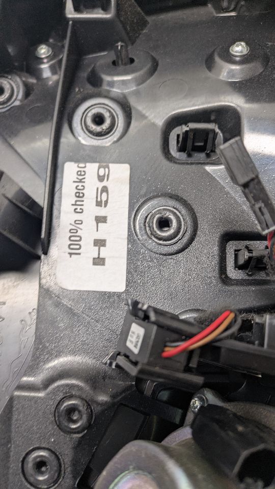 2017 JAGUAR XF 6cyl Supercharged 3.0 TRIM PANEL, FR DR - 471076 — photo 2