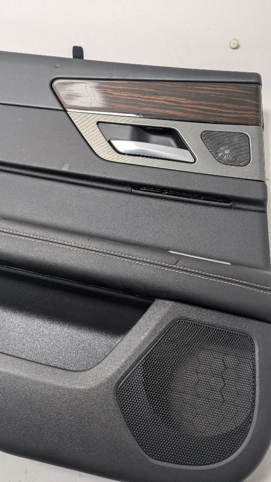 2017 JAGUAR XF 6cyl Supercharged 3.0 TRIM PANEL, RR DR - 471080 — photo 8