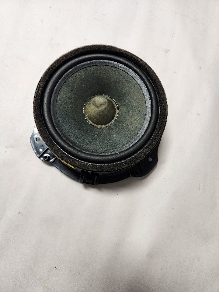 2017 JAGUAR XF 6cyl Supercharged 3.0 Speaker - 471105 — photo 1