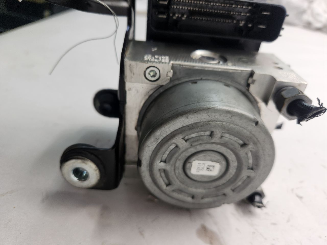2019 LINCOLN NAUTILUS Anti-lock Brake Pts - 471162 — photo 2