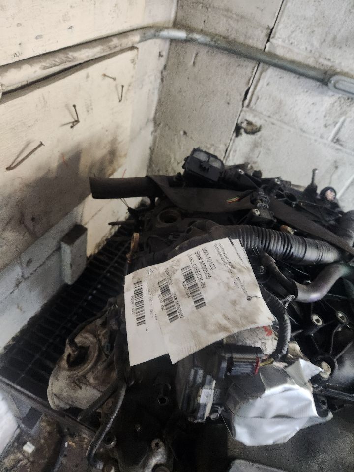 2014 GMC ACADIA ENGINE ASSEMBLY - 471434 — photo 3