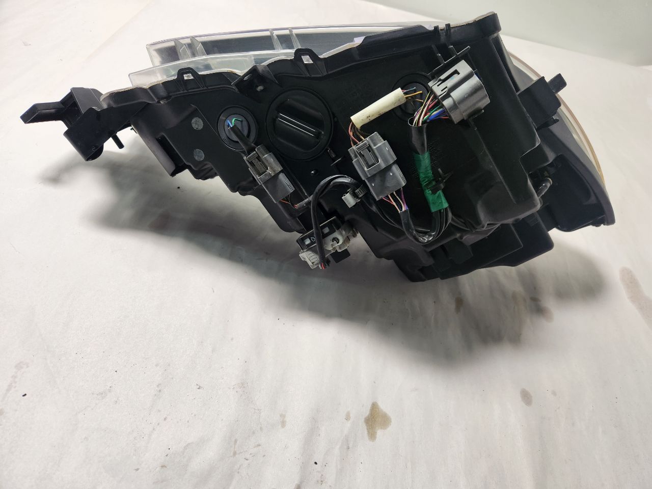2016 MAZDA 6 Left HEADLAMP ASSEMBLY - 471567 — photo 3