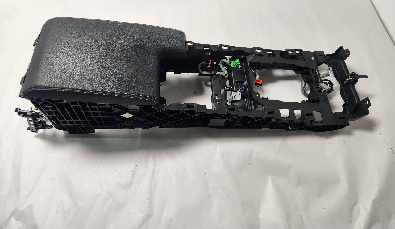 2017 JAGUAR XF 6cyl Supercharged 3.0 Armrest - 471647