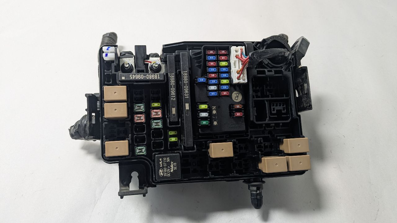 2023 KIA FORTE Fuse Box, Engine - 471781 — photo 8