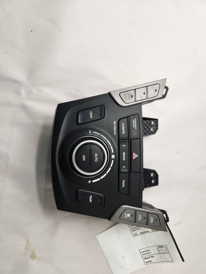 2015 HYUNDAI SANTA FE TEMP CONTROL - 471807