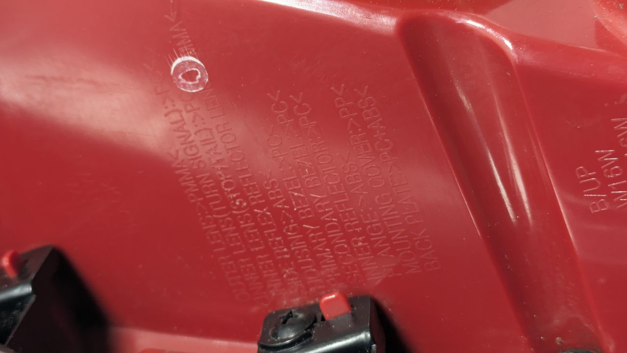 2021 BUICK ENCORE Left TAIL LAMP - 471956 — photo 4