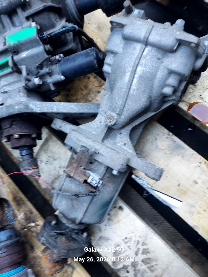2013 KIA SORENTO CARRIER ASSEMBLY - 472038 — photo 2