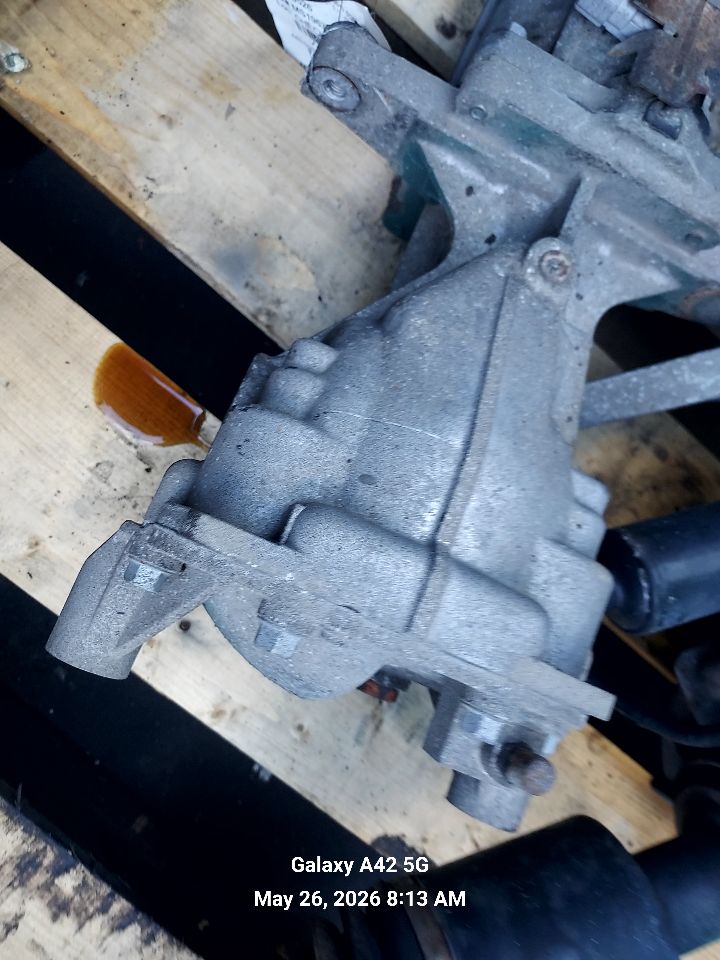 2013 KIA SORENTO CARRIER ASSEMBLY - 472038 — photo 3