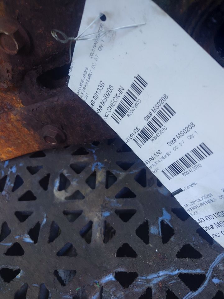 2008 LINCOLN NAVIGATOR CARRIER ASSEMBLY - 472070 — photo 5