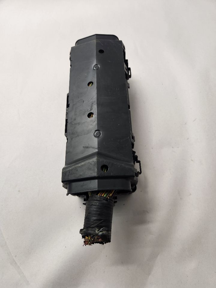 2008 LINCOLN NAVIGATOR Fuse Box, Engine - 472072 — photo 6