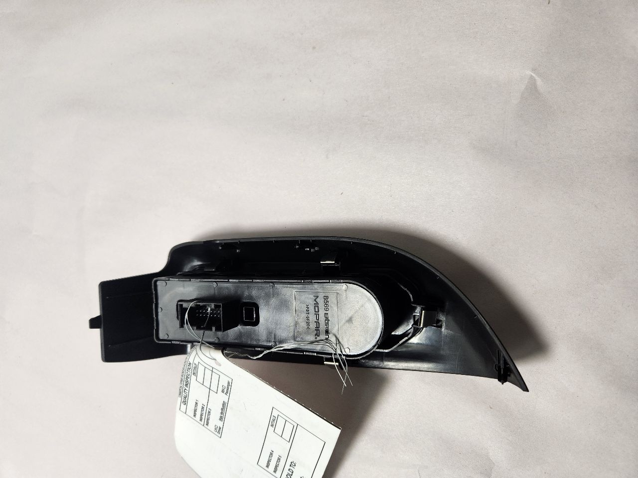 2024 DODGE HORNET Left Front Door Switch - 472096 — photo 4