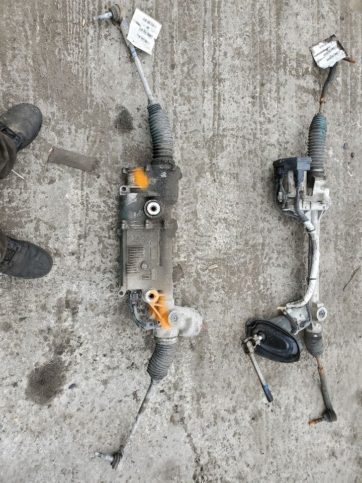 2017 DODGE 1500 PICKUP STEERING GEAR RACK - 472309 — photo 1