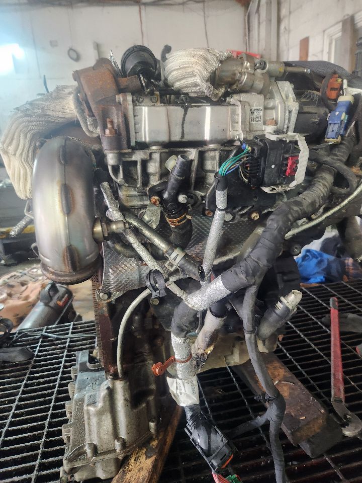 2015 DODGE 1500 PICKUP ENGINE ASSEMBLY - 472490