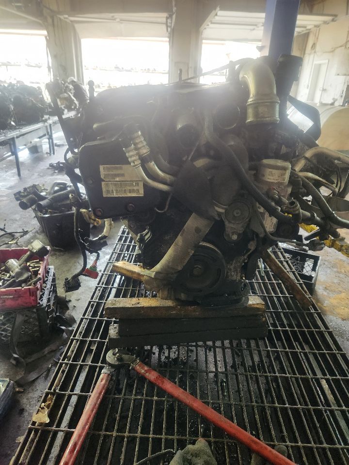 2015 DODGE 1500 PICKUP ENGINE ASSEMBLY - 472490 — photo 2