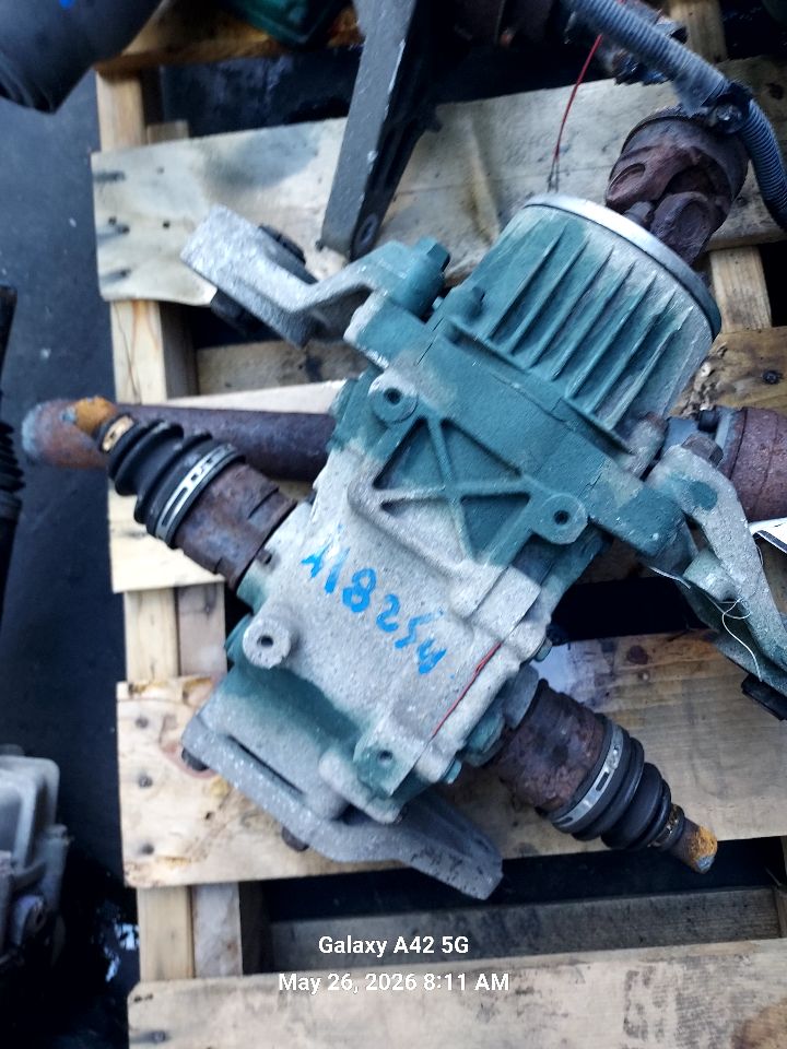 2014 TOYOTA RAV4 CARRIER ASSEMBLY - 472550 — photo 1