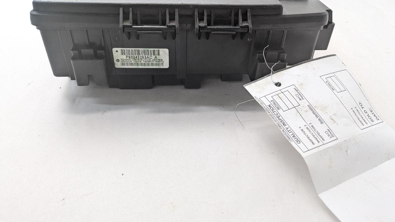2015 DODGE 1500 PICKUP Fuse Box, Engine - 472596 — photo 4