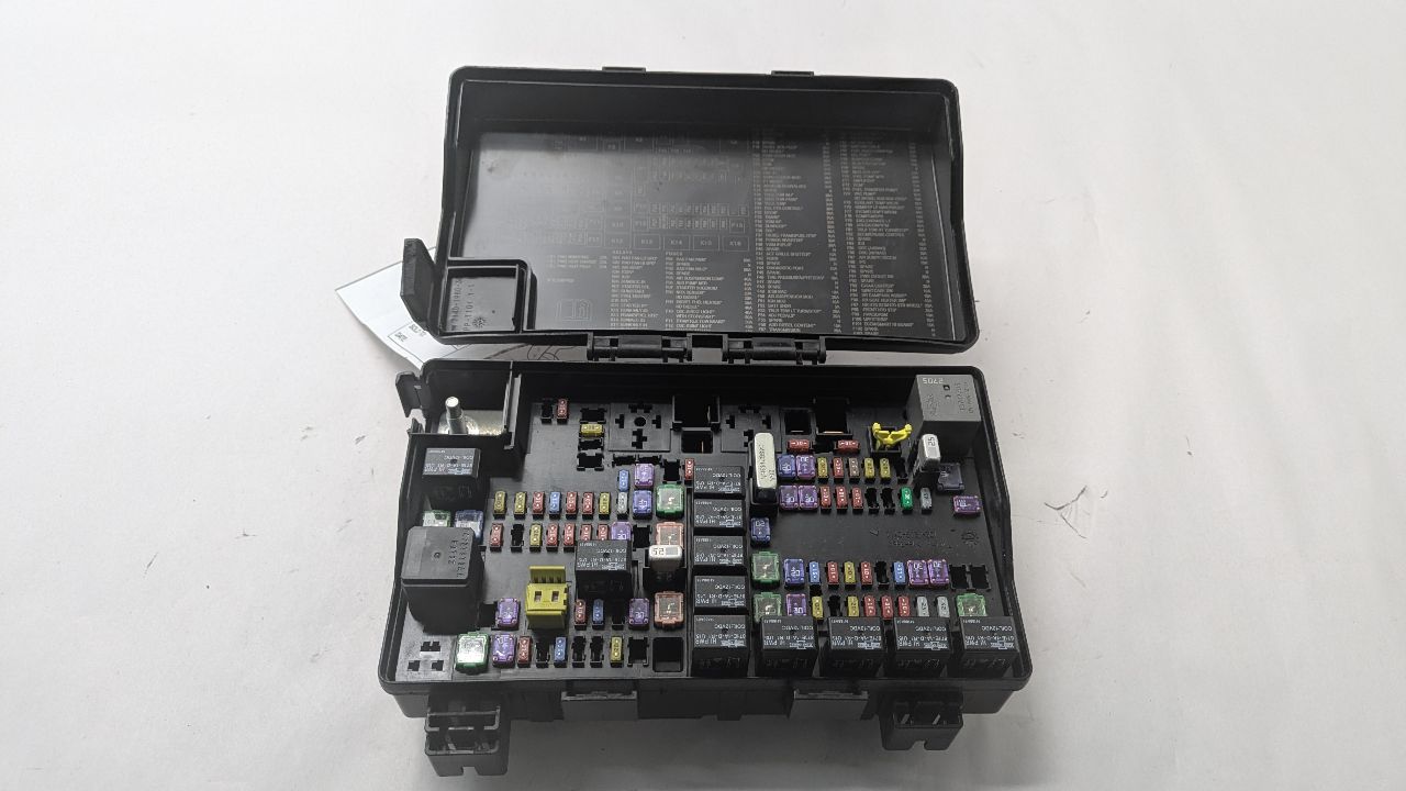 2015 DODGE 1500 PICKUP Fuse Box, Engine - 472596 — photo 7