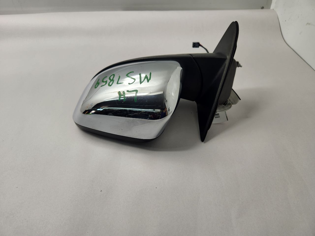 2011 JEEP GRAND CHEROKEE Left SIDE VIEW MIRROR - 472686 — photo 1