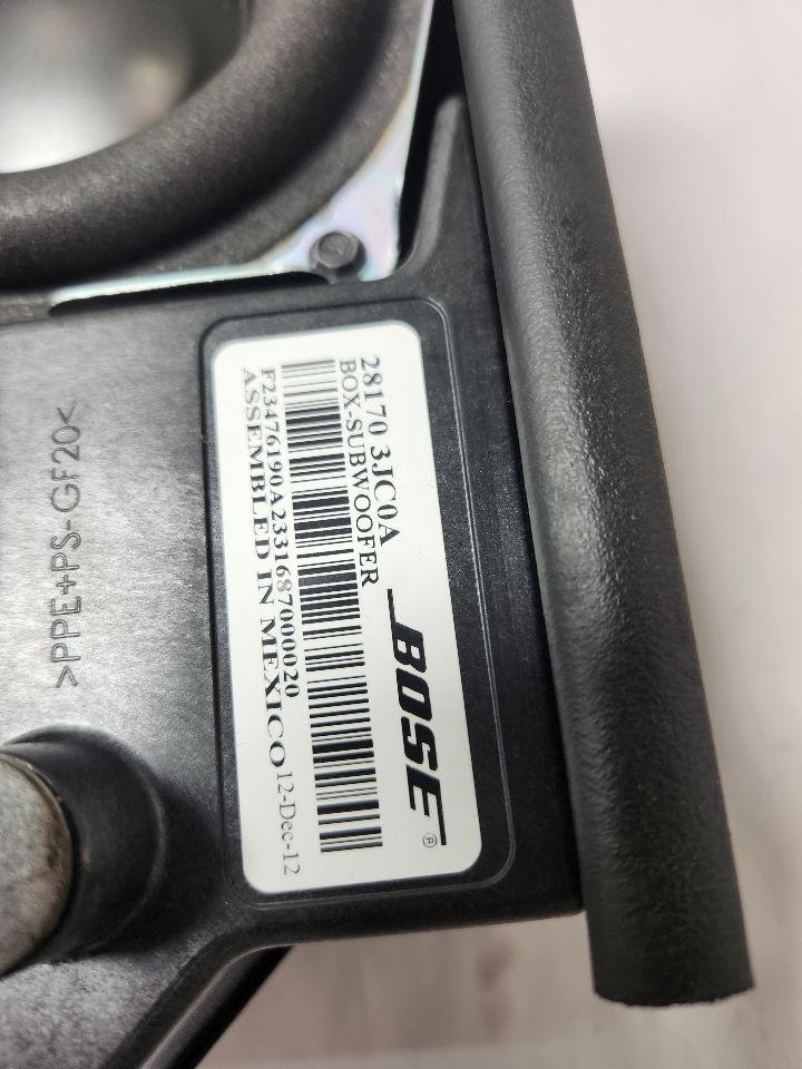 2013 INFINITI JX35 Speaker - 472973 — photo 2
