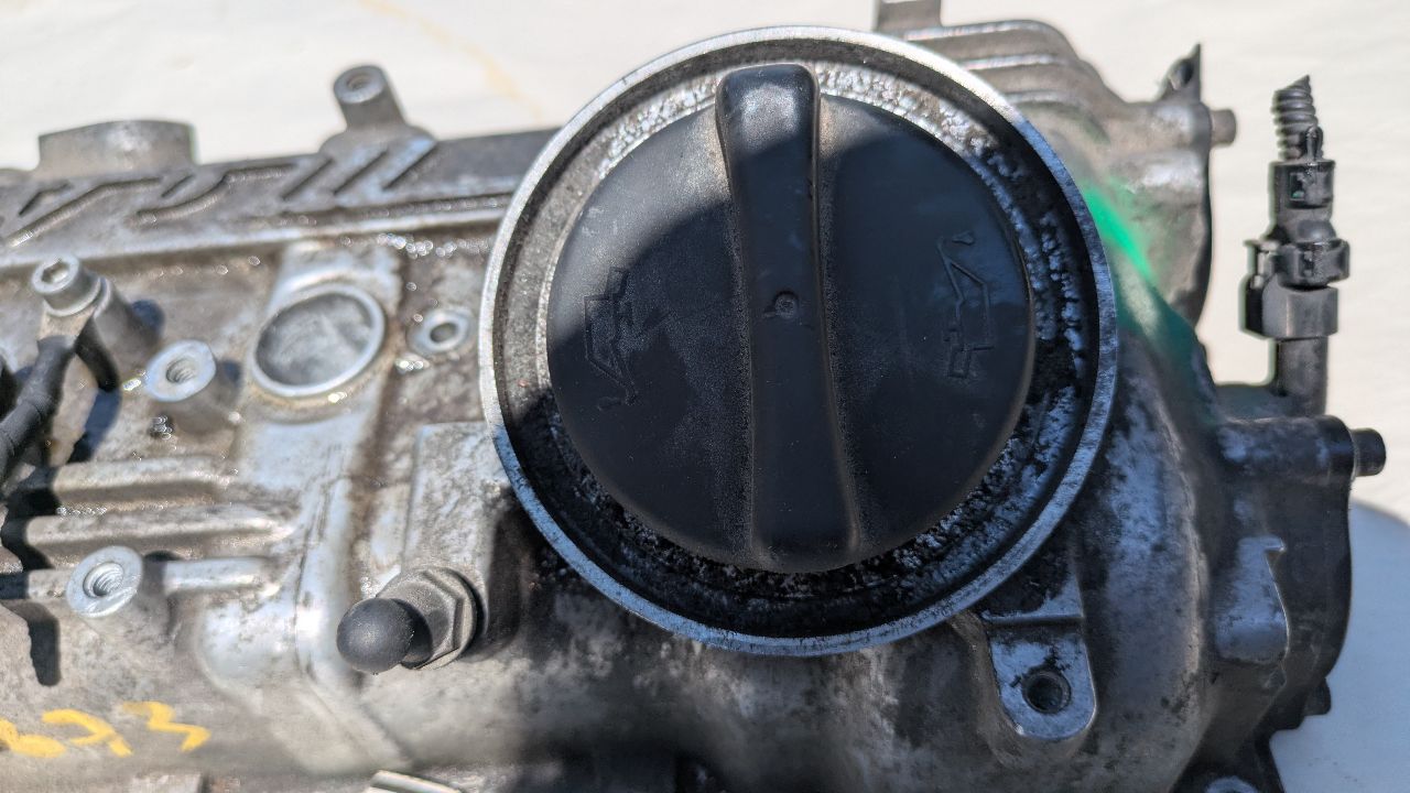 2014 MASERATI GHIBLI 6cyl Gasoline Turbo 3.0 VALVE COVER - 473055 — photo 6
